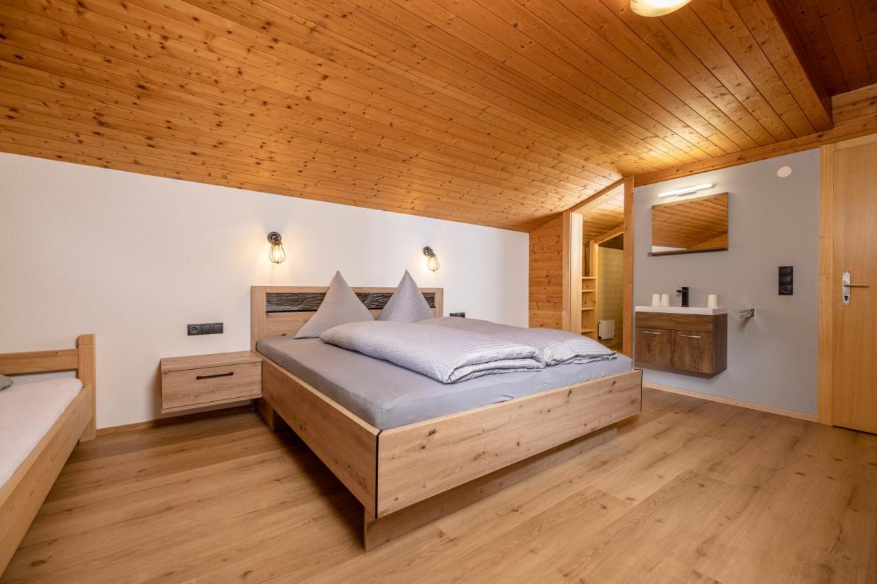 Almstueberl - Schiestl'S Ferienhuetten Mayrhofen Exteriör bild